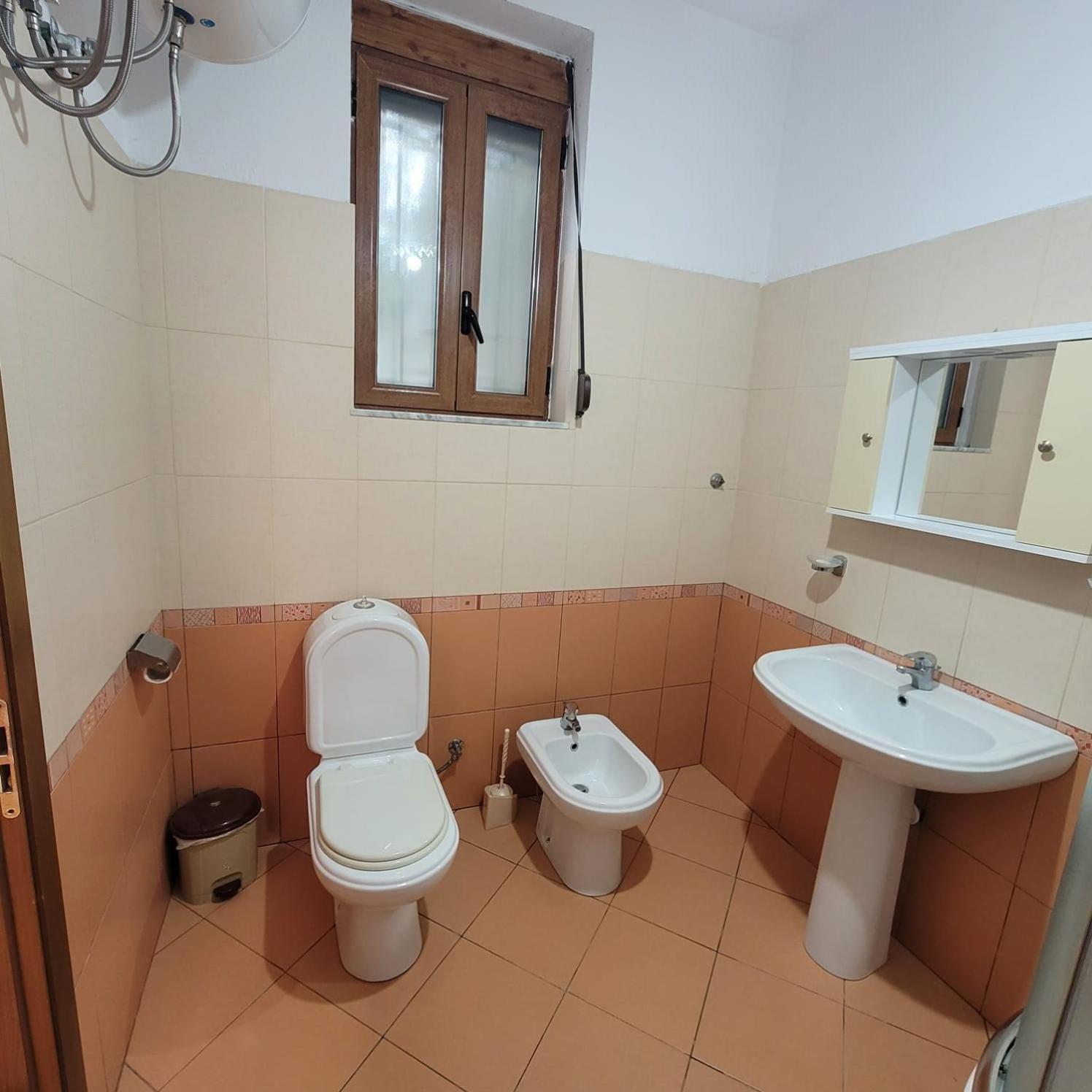 Jona Guest House Gjirokastër Eksteriør billede