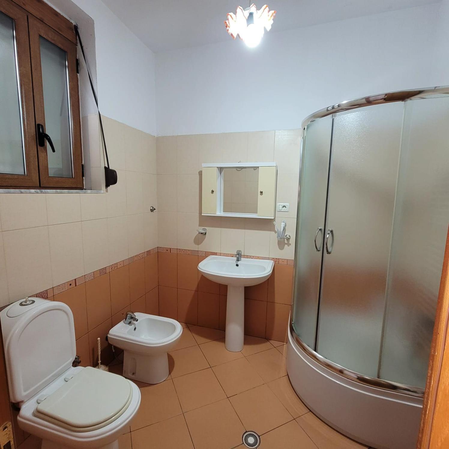 Jona Guest House Gjirokastër Eksteriør billede